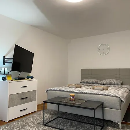 Panorama Royal Vracar * Bělehrad